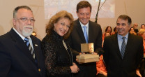 TROFÉU THEODOR HERZL 2013 É ENTREGUE NO RJ TROFÉU THEODOR HERZL 2013 É ENTREGUE NO RJ