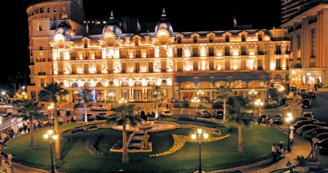 MONTE-CARLO SBM COMPLETA 150 ANOS DE PURO LUXO MONTE-CARLO SBM COMPLETA 150 ANOS DE PURO LUXO