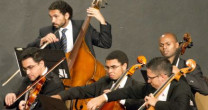 OS MUSICAIS DO TEATRO IDICHE OS MUSICAIS DO TEATRO IDICHE