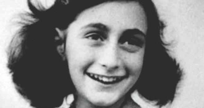 EM MANAUS,  A EXPOSIÇÃO “ANNE FRANK: UMA HISTÓRIA PARA HOJE”