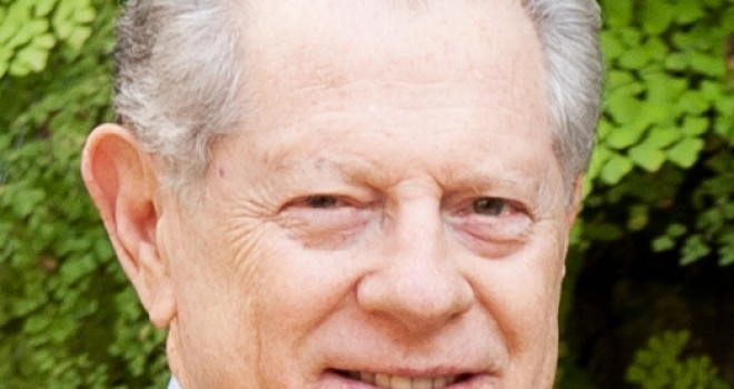 A QUESTÃO DOS MÉDICOS – PROF. ARNALDO NISKIER A QUESTÃO DOS MÉDICOS – PROF. ARNALDO NISKIER