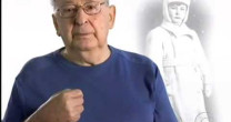 MEMÓRIAS DE UM SOBREVIVENTE DO HOLOCAUSTO – PALESTRA DE ALEKSANDER LAKS MEMÓRIAS DE UM SOBREVIVENTE DO HOLOCAUSTO – PALESTRA DE ALEKSANDER LAKS