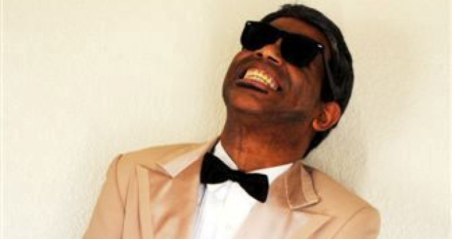DIRETO DE LAS VEGAS O INÉDITO SHOW “TRIBUTO A RAY CHARLES” DIRETO DE LAS VEGAS O INÉDITO SHOW “TRIBUTO A RAY CHARLES”