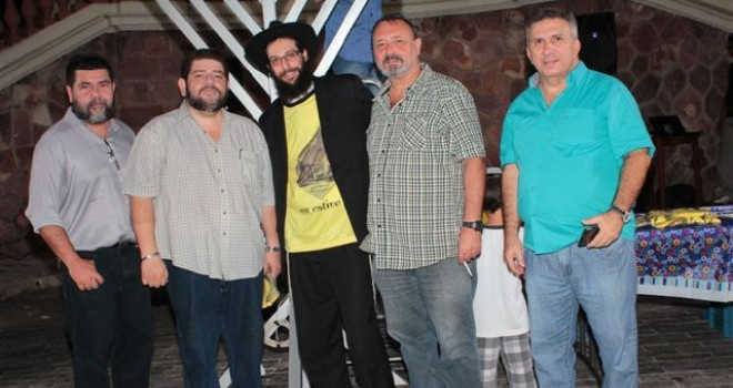 FESTA DE CHANUKÁ MOVIMENTA MANAUS E O RIO DE JANEIRO FESTA DE CHANUKÁ MOVIMENTA MANAUS E O RIO DE JANEIRO