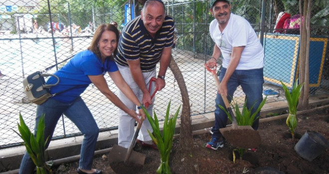 ENTIDADES SE UNEM E COMEMORAM TU BISHVAT –  O ANO NOVO DAS ÁRVORES ENTIDADES SE UNEM E COMEMORAM TU BISHVAT –  O ANO NOVO DAS ÁRVORES