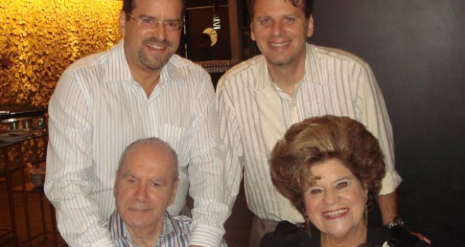 ARY NISENBAUM COMEMORA 80 ANOS COM JANTAR ARY NISENBAUM COMEMORA 80 ANOS COM JANTAR