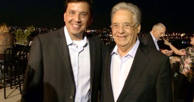 FHC RECEBE EM ISRAEL O TÍTULO DE “DOCTOR PHILOSOPHAE HONORIS CAUSA” FHC RECEBE EM ISRAEL O TÍTULO DE “DOCTOR PHILOSOPHAE HONORIS CAUSA”