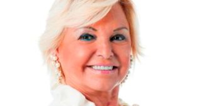 ESTILISTA E CONSULTORA DE MODA, MARIA ZELI CELEBRA 40 ANOS DE CARREIRA ESTILISTA E CONSULTORA DE MODA, MARIA ZELI CELEBRA 40 ANOS DE CARREIRA
