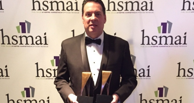 RICARDO ALY, DIRETOR DO PARADISE RESORT, RECEBE PRÊMIOS EM NY RICARDO ALY, DIRETOR DO PARADISE RESORT, RECEBE PRÊMIOS EM NY