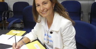 ELISA RAQUEL GRINER – VP DE JUVENTUDE – POR GLORINHA COHEN