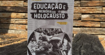 CARLOS REISS LANÇA O LIVRO “LUZ SOBRE O CAOS – EDUCAÇÃO E MEMÓRIA DO HOLOCAUSTO” CARLOS REISS LANÇA O LIVRO “LUZ SOBRE O CAOS – EDUCAÇÃO E MEMÓRIA DO HOLOCAUSTO”
