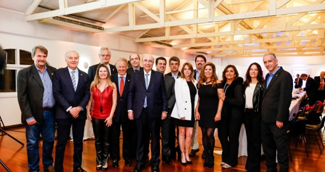 EM EVIDÊNCIA – GENTE QUE ACONTECE… EM EVIDÊNCIA – GENTE QUE ACONTECE…