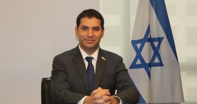 ALON LAVI, CÔNSUL GERAL DE ISRAEL EM SP – POR GLORINHA COHEN ALON LAVI, CÔNSUL GERAL DE ISRAEL EM SP – POR GLORINHA COHEN