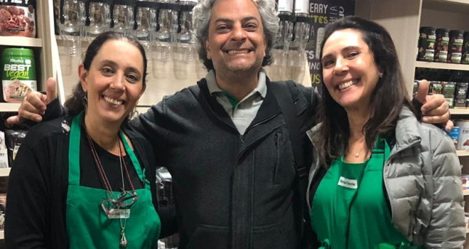EM EVIDÊNCIA – GENTE QUE ACONTECE… EM EVIDÊNCIA – GENTE QUE ACONTECE…