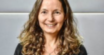 FIRST CLASS GENTE: ELISA NIGRI GRINER – POR GLORINHA COHEN FIRST CLASS GENTE: ELISA NIGRI GRINER – POR GLORINHA COHEN