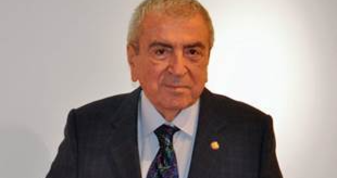 Primo Levi, imortal, revivido – Por Jayme Vita Roso Primo Levi, imortal, revivido – Por Jayme Vita Roso