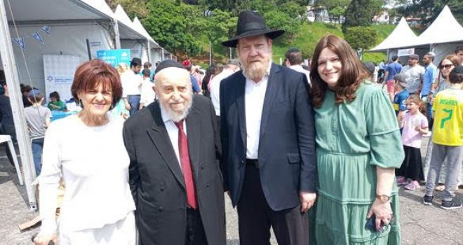 A grande festa de Chanucá promovida pelas entidades Chabad-Lubavitch
