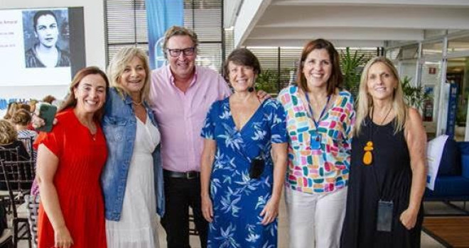 CAFÉ COM TARSILA EM HOMENAGEM AO DIA DA MULHER CAFÉ COM TARSILA EM HOMENAGEM AO DIA DA MULHER