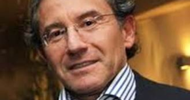 EM EVIDÊNCIA – GENTE QUE ACONTECE E FAZ ACONTECER EM EVIDÊNCIA – GENTE QUE ACONTECE E FAZ ACONTECER