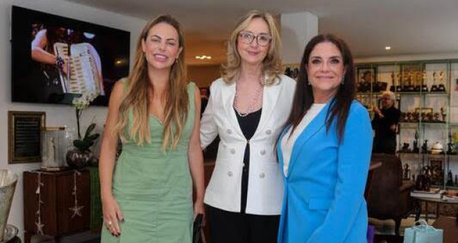 BRUNCH NA CASA HEBE BY LYDIA LEÃO SAYEG PARA A ANIVERSARIANTE ROSANA BENI BRUNCH NA CASA HEBE BY LYDIA LEÃO SAYEG PARA A ANIVERSARIANTE ROSANA BENI